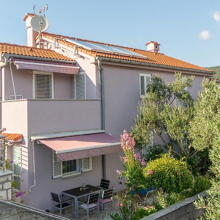 Apartments Lila Cres Εξωτερικό φωτογραφία